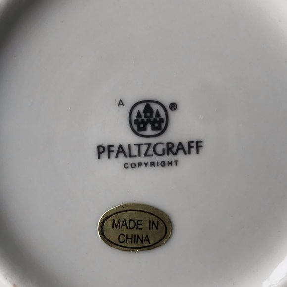 Set Of 2 Pfaltzgraff “Snow Village” Bowls 6.25” - Picture 6 of 8